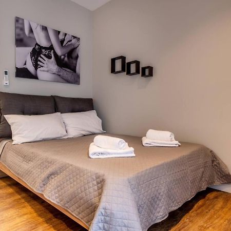 Gino Apartments أليكسانثيربوليس المظهر الخارجي الصورة