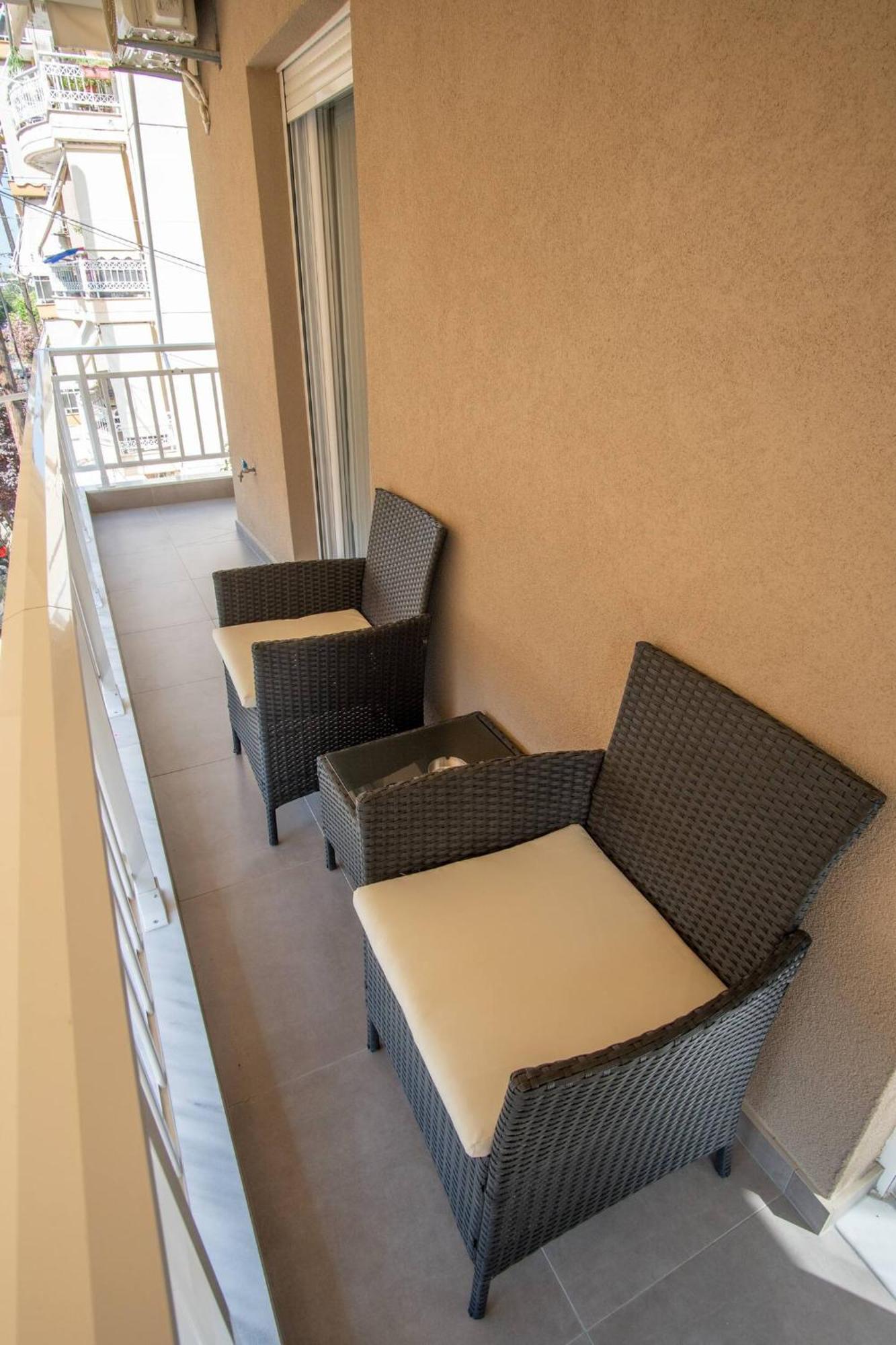 Gino Apartments أليكسانثيربوليس المظهر الخارجي الصورة